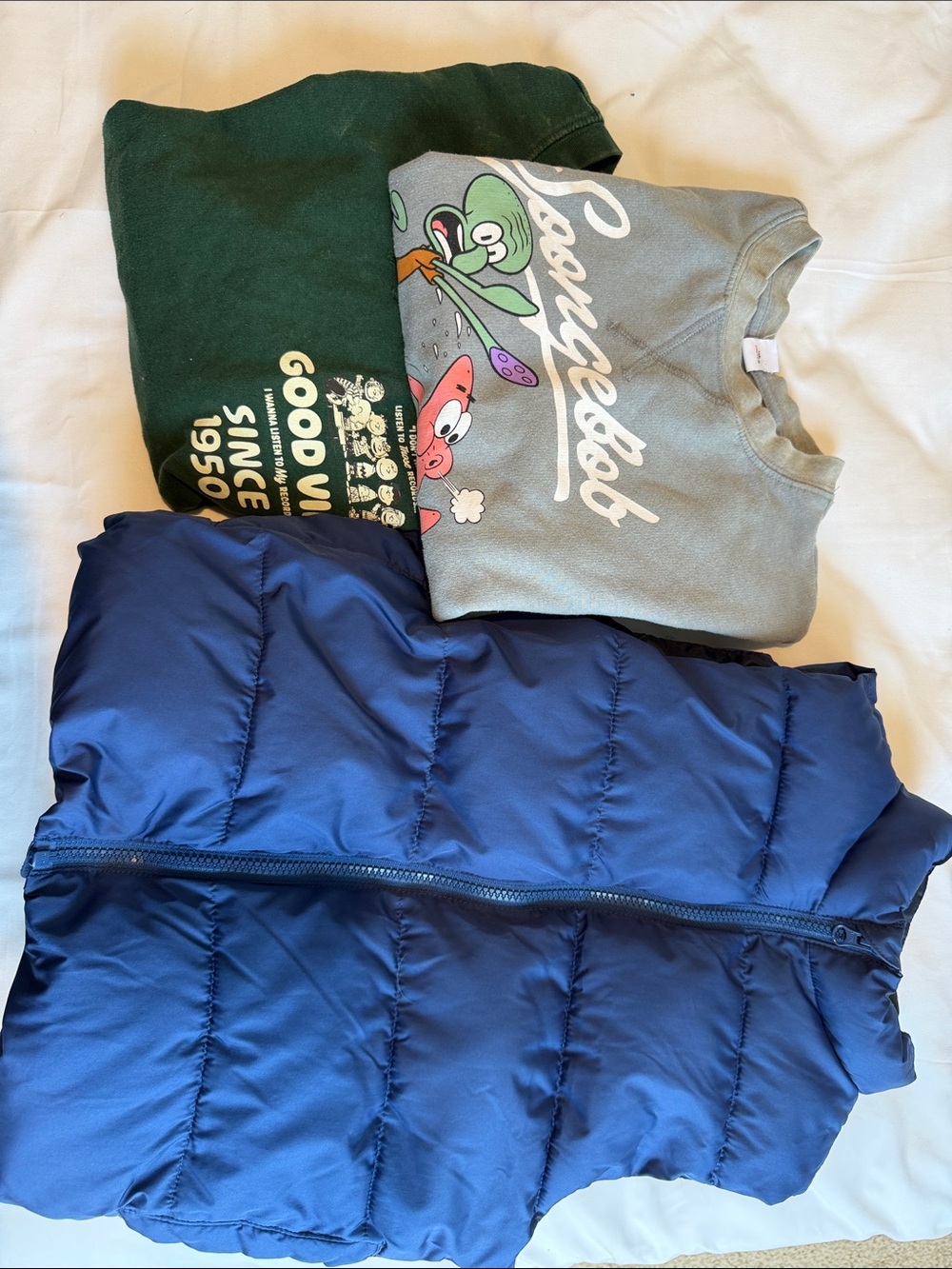 Old Navy BOYS Navy Blue Kids Puffer Vest & Graphic Sweatshirts